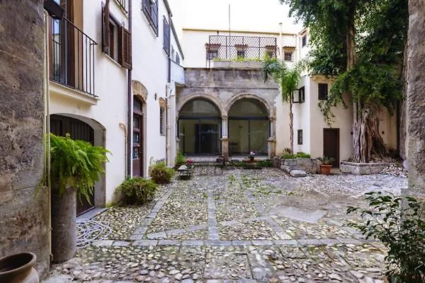 Casa Dell'Antiquario Al Teatro Massimo Apartman Palermo